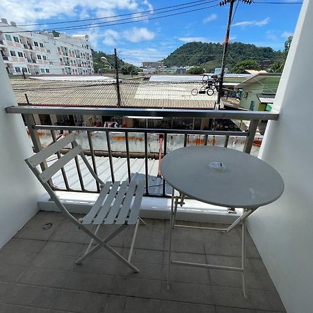 フルーツ パラダイス ホテル パトン エクステリア 写真